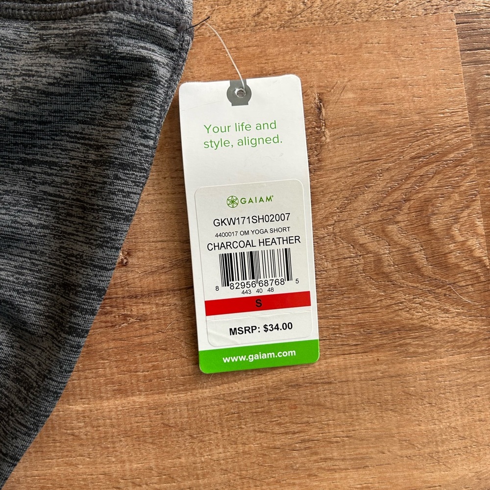 NWT Gaiam Women's Gray Shorts size Small - Picture 5 of 5
